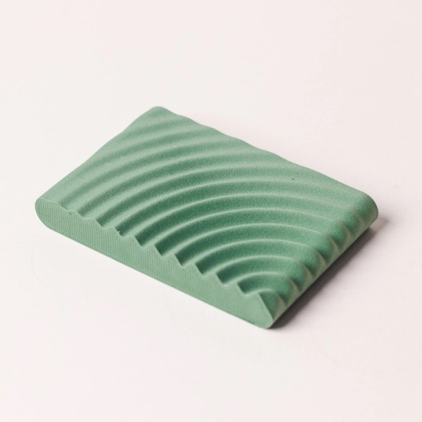 Recycled wood soap dish "Wavy", green